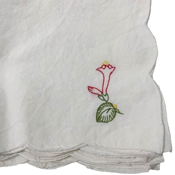 Vtg Linen Napkin Lot of 12 Beige Embroidered Scalloped Edge Thanksgiving Holiday - Picture 2 of 5